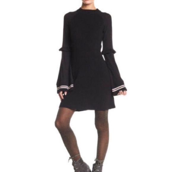 Free People Dresses & Skirts - Free People Bell Sleeve Bisou Bisou Sweater Dress